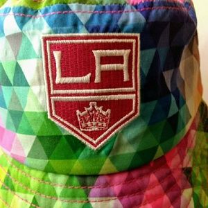 Los Angeles Kings New Era YOUTH NHL Bucket Hat